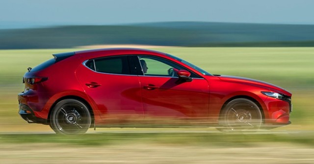 Giá xe Mazda3 cập nhật mới nhất tháng 5/2025