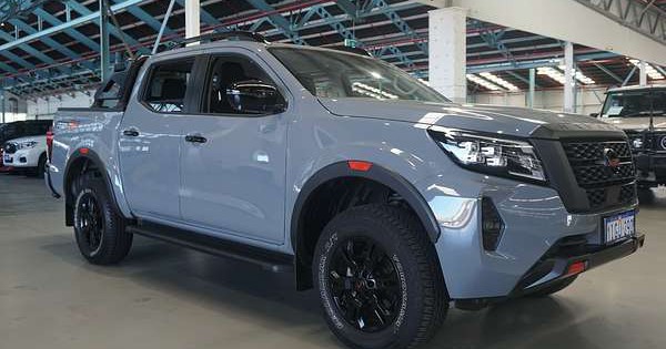 Xe Nissan được nâng bảo hành lên 10 năm, người dùng xe cũ cũng hưởng lợi nhưng phải làm thêm một thủ tục
