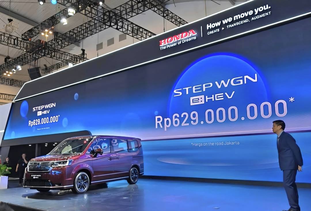 MPV 7 chỗ Honda StepWGN Spada e:HEV ra mắt tại Indonesia, giá quy đổi khoảng 1 tỷ đồng