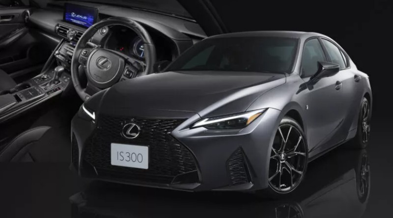 Lexus IS300 2025 có thêm bản đặc biệt F Sport Black IV