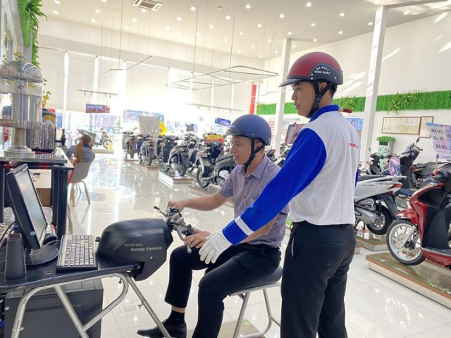 Honda Việt Nam tuyên dương các HEAD xuất sắc nhất trong hoạt động đào tạo An toàn giao thông Quý 1/2024