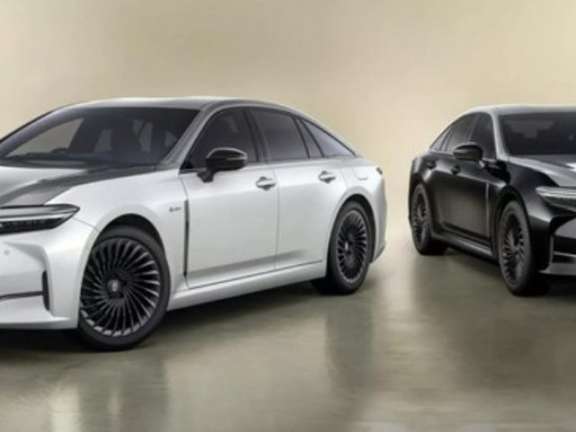 Toyota Crown có thêm hai bản đặc biệt, kỉ niệm 70 năm ra mắt