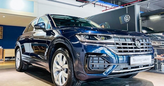 Xe Volkswagen Touareg nhập khẩu giảm giá 600 triệu liệu có thoát cảnh "Ế"