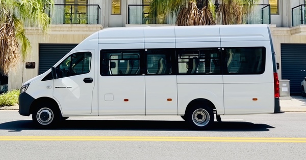 Loạt xe Nga GAZ tung giá bán mới: Cao nhất hơn 1 tỷ đồng, có mẫu cạnh tranh Ford Transit bằng giá rẻ hơn 132 triệu đồng