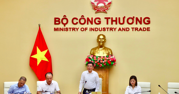 Đề xuất sử dụng xăng E10 từ đầu năm 2026