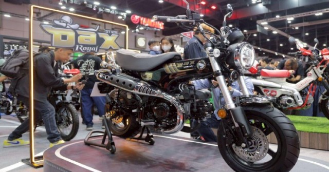 Ngắm Honda DAX Royal Limited Edition mang chất đẹp riêng