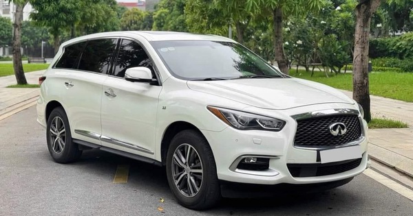 Hàng hiếm Infinity QX60 bán lại ngang giá Santa Fe mới: Cùng phân khúc X5, Q7, động cơ V6, người bán khẳng định mới chạy 70.000km