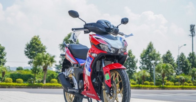 Giá xe Honda Winner X cuối tháng 5/2025, ưu đãi tới 18,5 triệu đồng