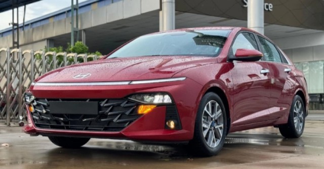 Nên mua Mitsubishi Xpander hay Hyundai Accent trong tầm tiền 500 triệu đồng?