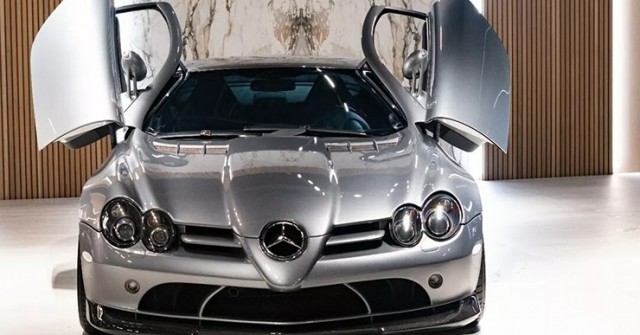 "Mũi tên bạc" Mercedes-Benz SLR 722 của siêu sao bóng rổ Jordan lên sàn đấu giá