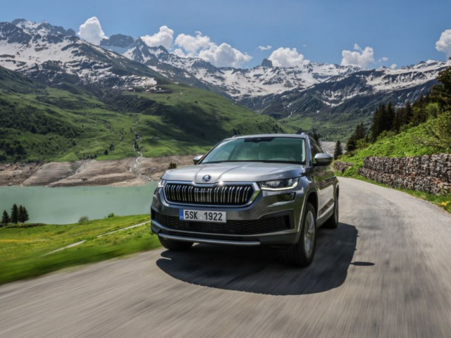 Skoda Kodiaq được hãng ưu đãi lên đến 166 triệu đồng