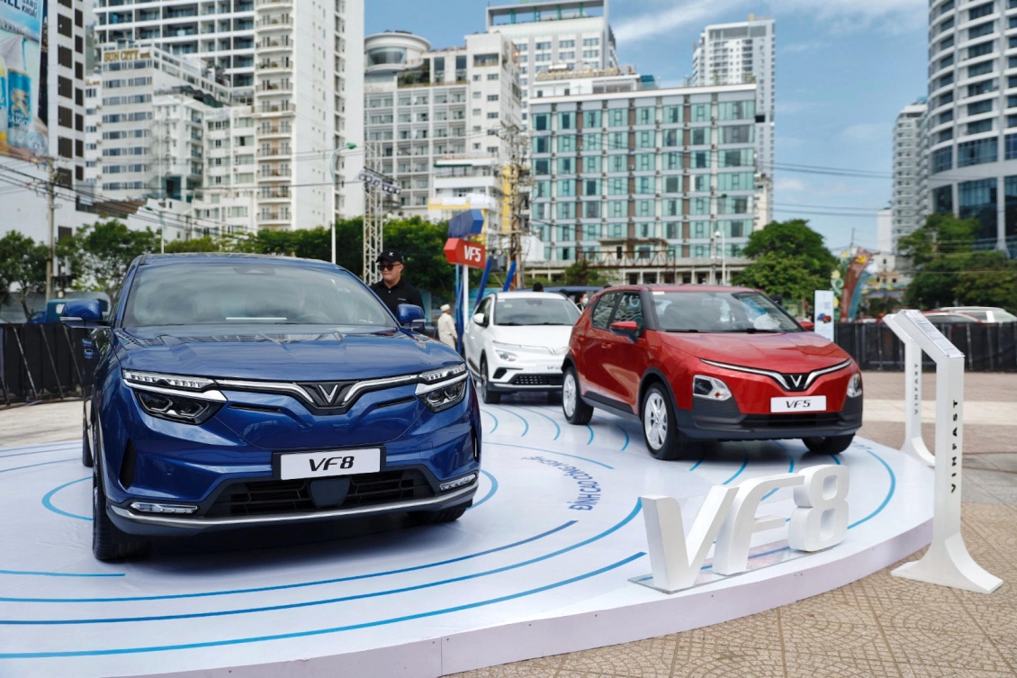 VinFast triệu hồi hơn 2.000 xe ô tô điện để kiểm tra và thay thế linh kiện miễn phí