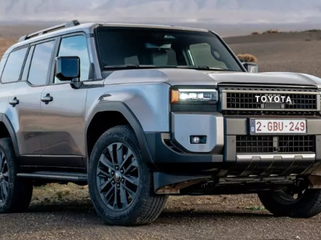 Toyota Land Cruiser Hybrid 48V chính thức ra mắt: Tiết kiệm hơn nhưng không mất chất địa hình