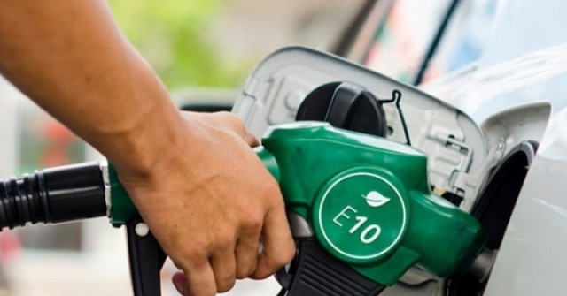Những xe nào có thể chạy xăng E10?