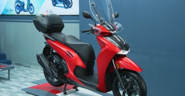 Honda SH350i 2025 nhập Italy đầu tiên về Việt Nam