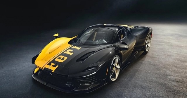 Cận cảnh mẫu siêu xe Ferrari Daytona SP3 cuối cùng được đấu giá hơn 680 tỷ đồng