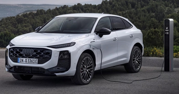 Audi Q3 Sportback 2026 ra mắt: Màn lớn hơn, mạnh tới 268 mã lực, có bản chạy được 117km không cần xăng