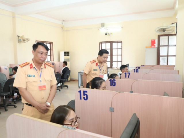 Thi lý thuyết lái xe sẽ dùng bộ đề 600 câu hỏi mới từ 1/6/2025