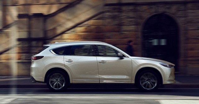 Giá xe Mazda CX-8 tháng 7/2025, crossover 7 chỗ từ 949 triệu đồng