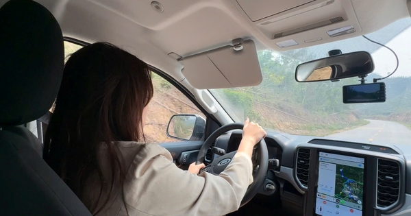 Gen Z sở hữu Ford Ranger nhưng chọn thuê VinFast VF 8 đi phượt, hỏi vì sao không chọn xe điện Trung Quốc và đây là lý do