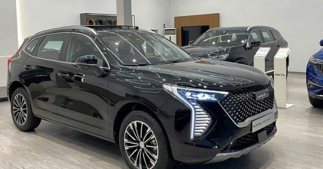 Các hãng đua giảm giá giải quyết hàng tồn kho VIN 2024