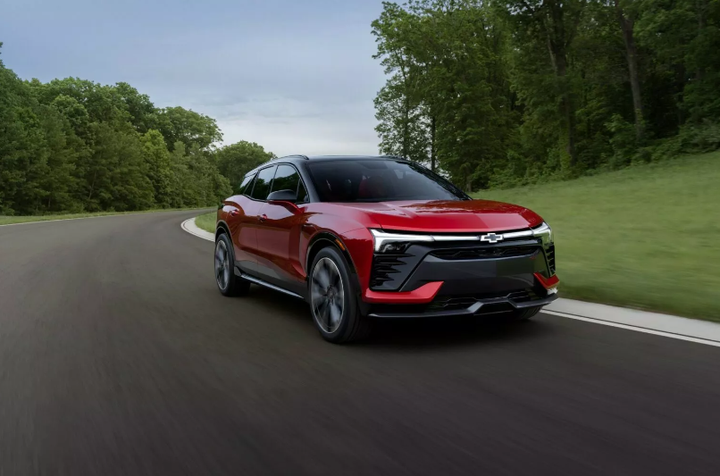 Chevrolet Blazer EV 2025 thêm bản hiệu suất cao, giá khởi điểm từ 46.000 USD