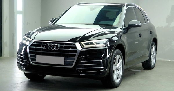 Audi Q5 APEC Edition rao bán giá gần 1,2 tỷ đồng: Bản giới hạn chỉ khoảng 50 xe, ghế da lộn, loa B&O, treo khí nén, có logo đặc biệt