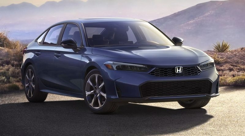 Honda Civic 2025 thêm phiên bản hybrid