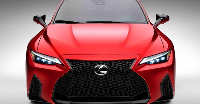 Lexus trình làng xe IS 500 phiên bản Ultimate Edition sử dụng động cơ V8
