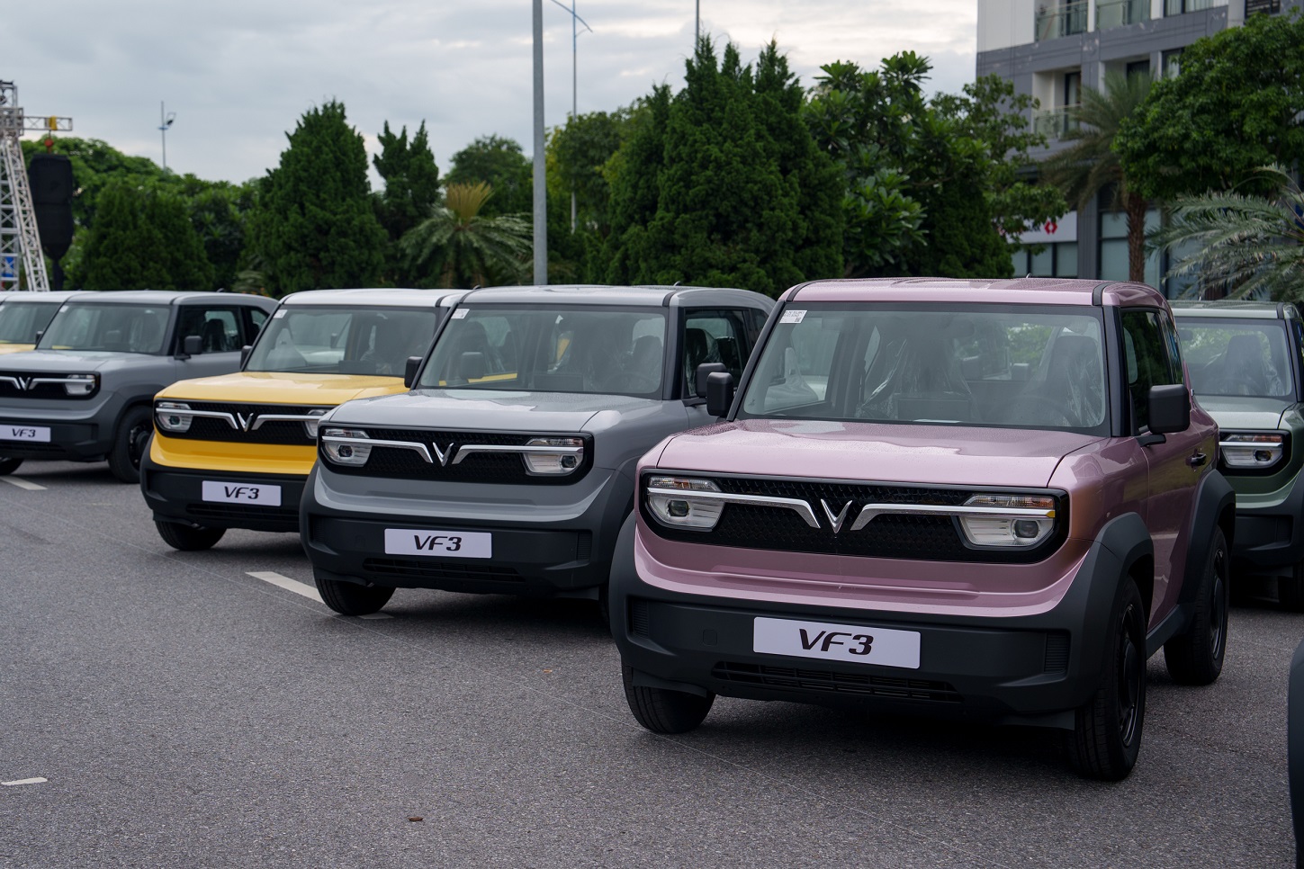 VinFast O2O - Nền tảng mua xe điện trực tuyến, ưu đãi tới 215 triệu đồng
