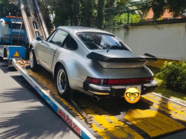 Chiếc xế cổ Porsche 930 Turbo thứ 4 gia nhập bộ sưu tập xe của 