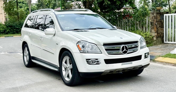 Mercedes-Benz GL 320 2009 máy dầu rao hơn 400 triệu đồng, người bán đặt câu hỏi: 