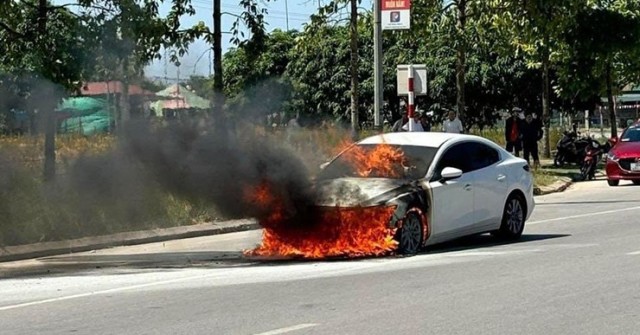 Chi tiết vụ Mazda3 bốc cháy tại Hà Tĩnh, chủ xe yêu cầu bồi thường ngang giá trị xe