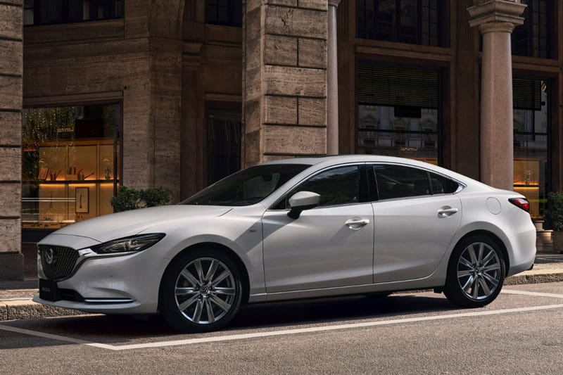 Mazda6 phiên bản đặc biệt trình làng tại Thái Lan, giá quy đổi từ 1,47 tỷ đồng