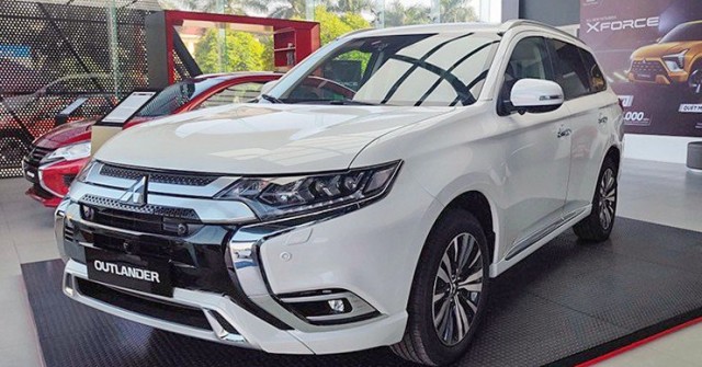 Mitsubishi Outlander hụt hơi về doanh số với các đối thủ khác