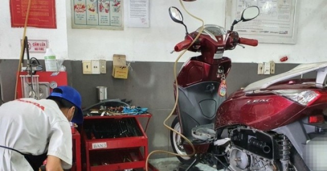 Sẽ kiểm định khí thải xe máy từ 1-7-2027 tại Hà Nội và TP.HCM, các tỉnh còn lại từ 1-7-2030?